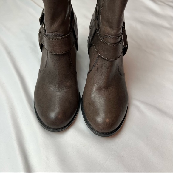 Arturo Chiang Viana Harness Upper Brown Ankle Booties Size 6 - Picture 3 of 8
